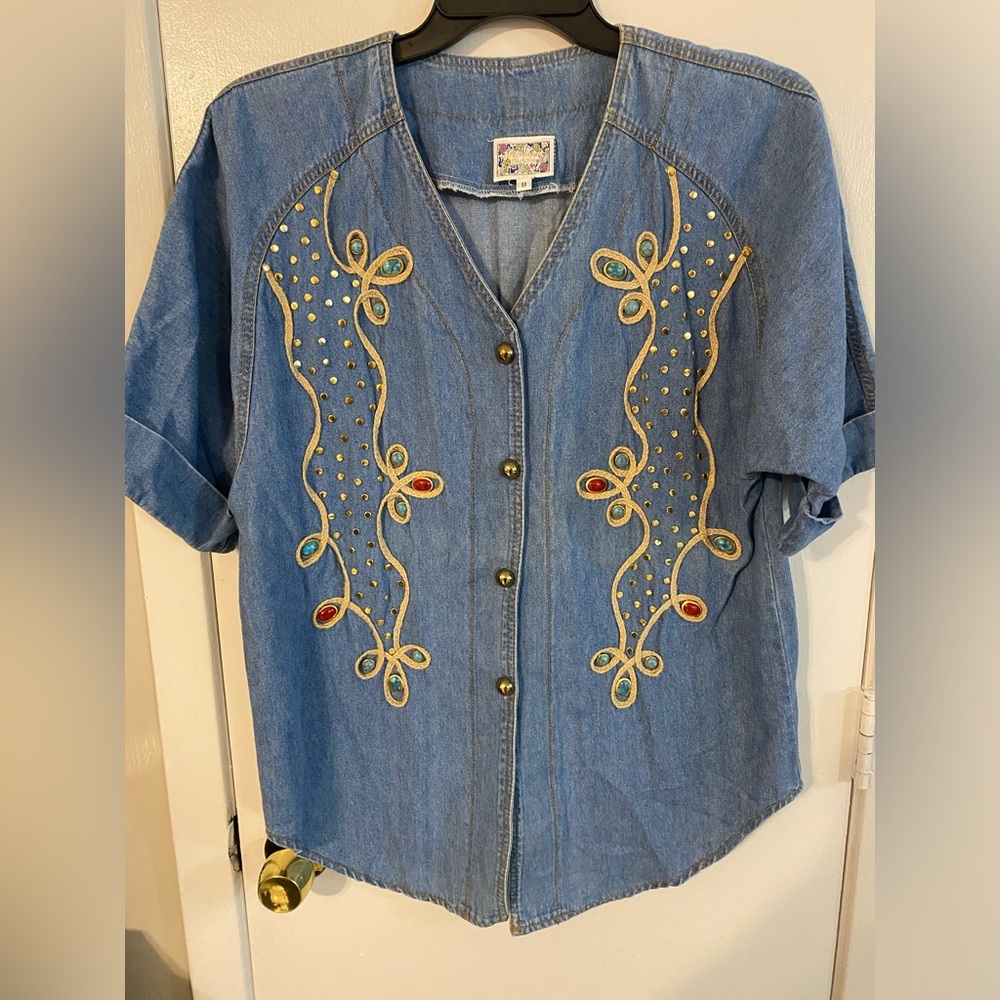 Beautiful Rope Jeweled Western Denim Chambray Monique Fashion Blouse Size 8